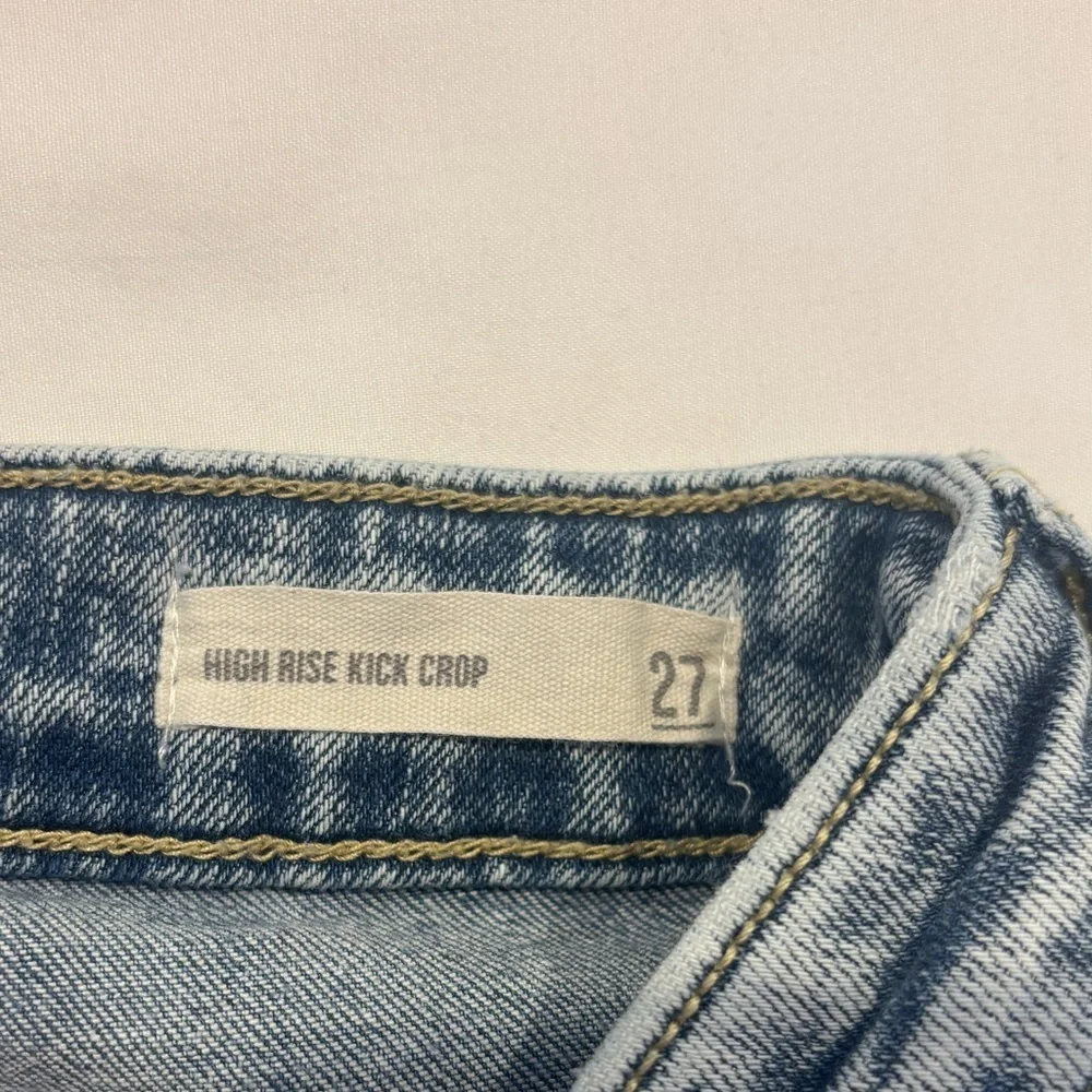 Harper (Francesca's Collections) Distressed Y2K High Rise flare Jeans - Picture 4 of 8